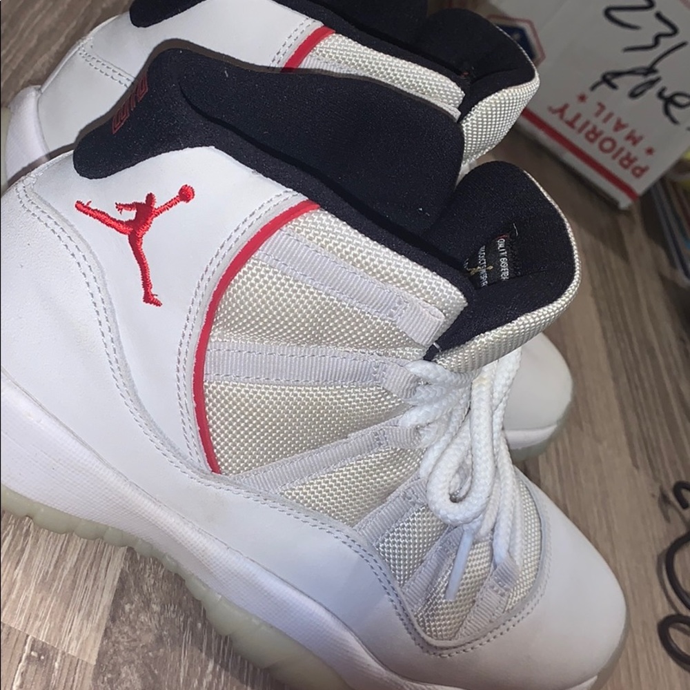 Jordan 11s retro white and red great condition